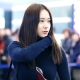 Krystal日前以帳號vousmevoyez重返IG,上傳了一張素顏照片,至今已吸引16多萬人按讚,2年前她也曾開通IG帳號,但沒多就卻又關閉,大家在猜測可能是上面瘋狂謾罵的網友太多,導致水晶不堪其擾!