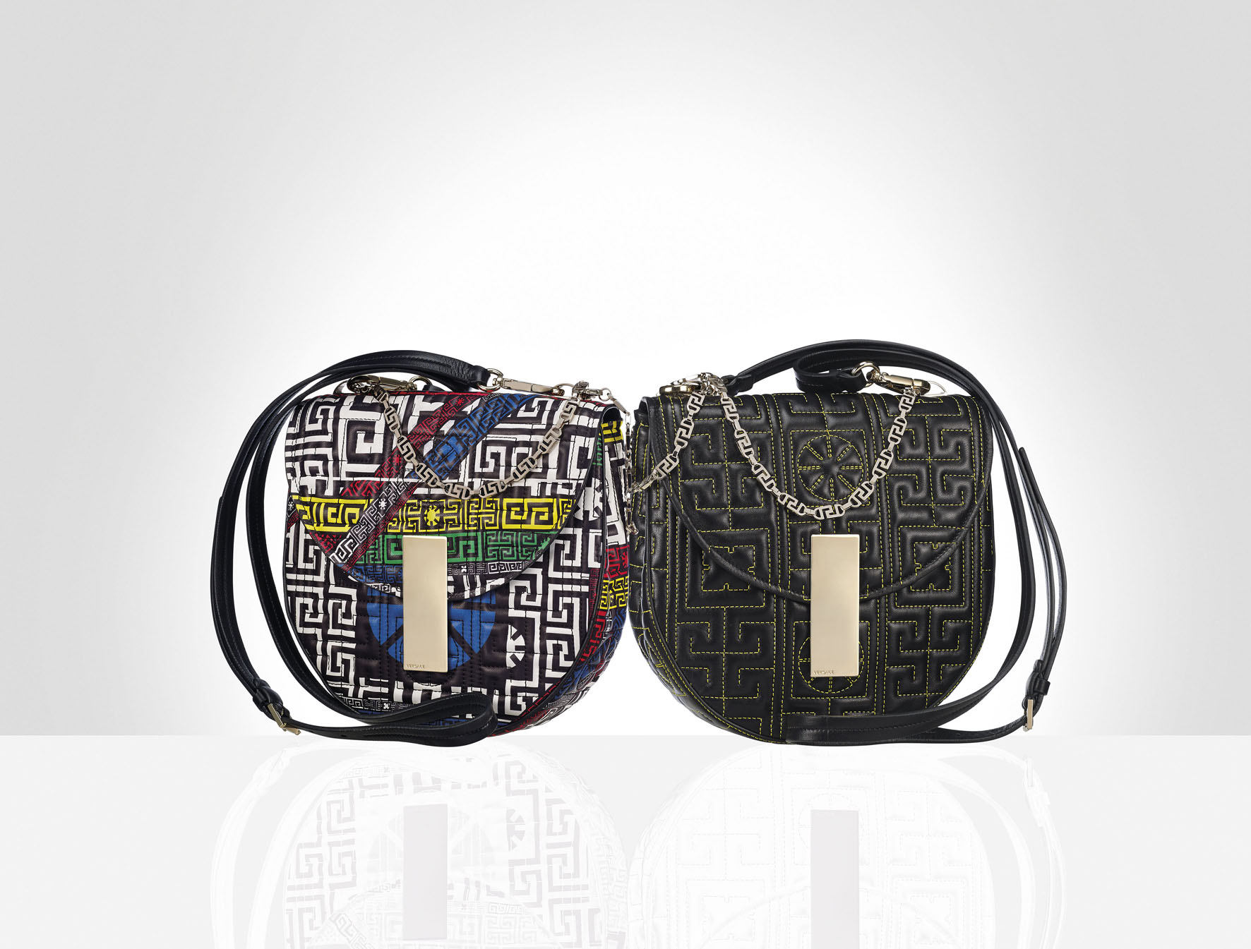 #GREEK 軟牛皮小斜背包 (左至右) TWD92,000/ TWD85,000