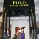 音樂才子 周湯豪帥氣展演POLO RALPH LAUREN 2015秋冬服裝;呢絨格紋西裝外套 NT$35,380 針織毛衣 價格內洽 迷彩暗花牛仔褲 NT$9,080
