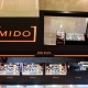 MIDO美度表台北101專賣店全台首度採用巨型LED門框設計,更加凸顯品牌橘黑經典配色。