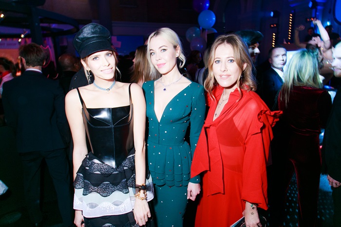俄羅斯名媛Elena Perminov、俄羅斯名媛設計師Ulyana Sergeenko、俄羅斯時尚名流Ksenia Sobchak