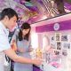Ora2 ATT4FUN 美妝台體驗區特別的是漱口水體驗,以「淨澈氣息」、「淨白無瑕」二大系列為代表,薄荷、蘋果、青檸、芒果、蜜桃等各種甜美清新口味虜獲所有女性消費者的心!打破一般民眾對於漱口水必含酒精、刺激性高的刻板印象。