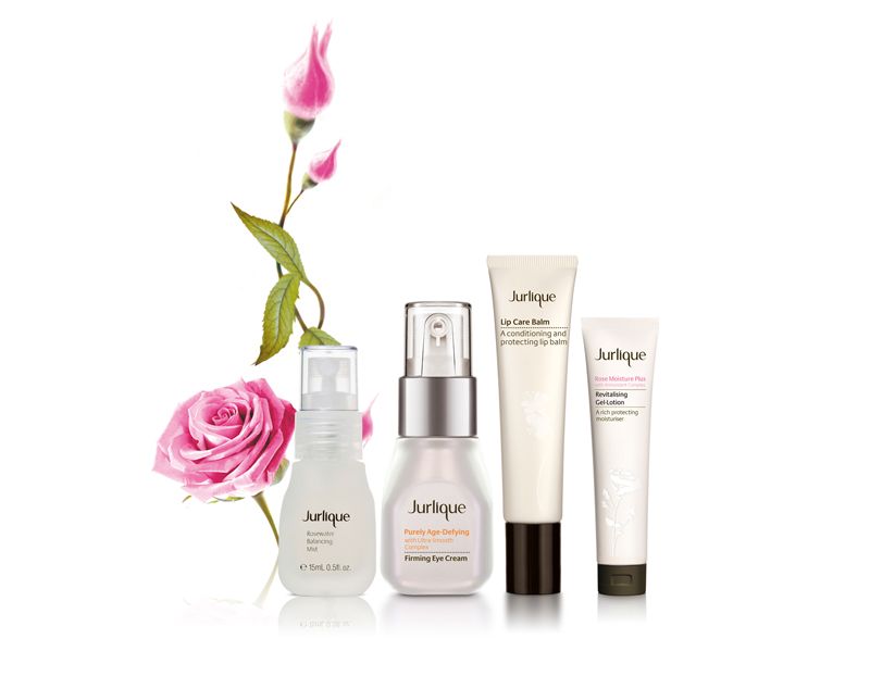 射手座推薦:Jurlique眼唇護理保養組NT$3150 (價值NT$3400)植萃活齡眼霜15ml蜂潤唇蜜15ml活機活膚露15ml玫瑰保濕潤透水凝乳5ml