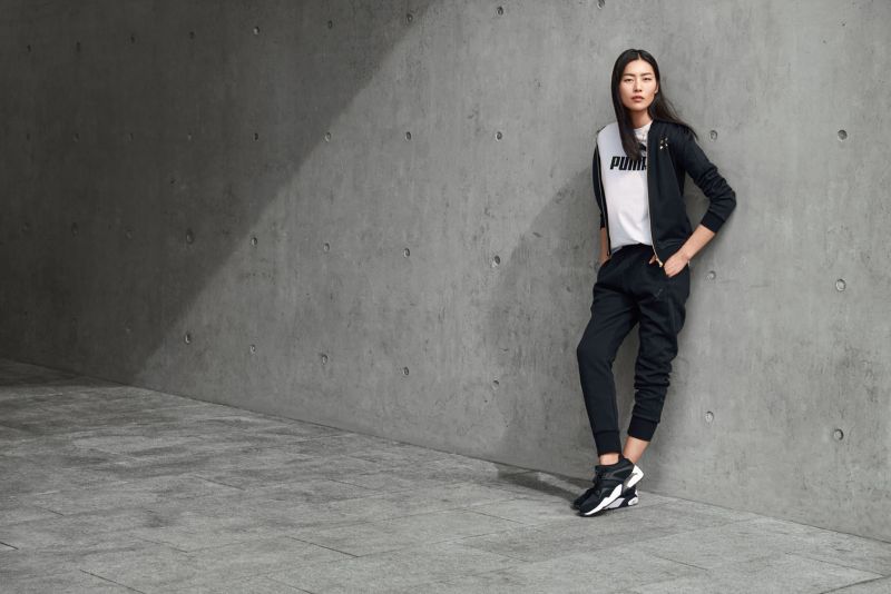國際超模劉雯帥氣詮釋PUMA Blaze街頭黑白時尚