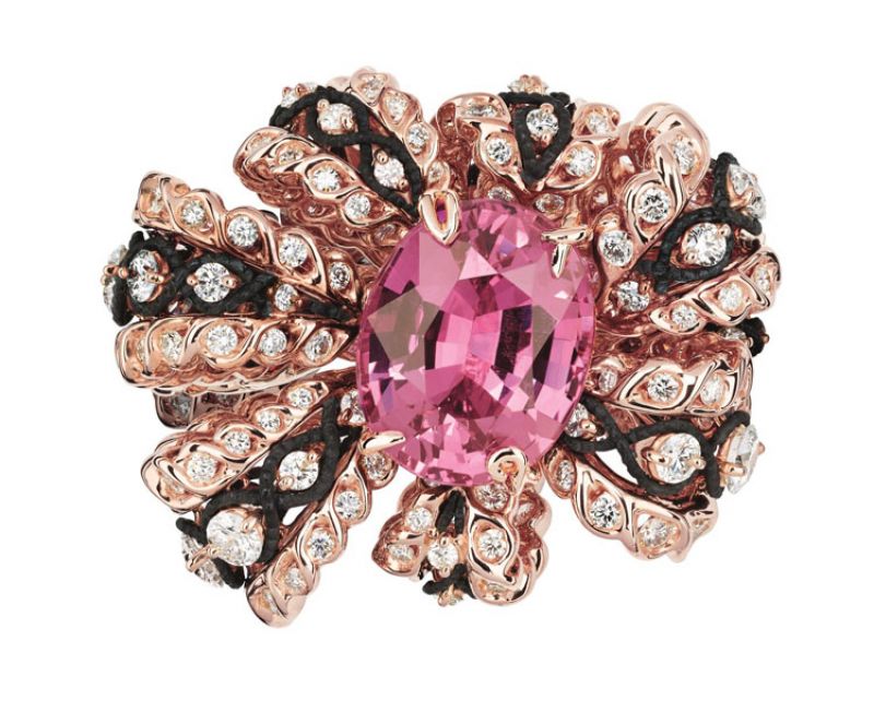 SALON DE VÉNUS SAPHIR ROSE粉紅剛玉鑽石戒指