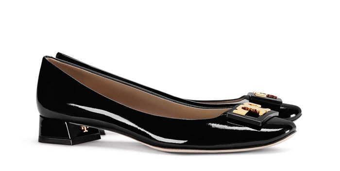 Tory Burch 夜空黑漆皮Gigi Pump 售價NT$13,900