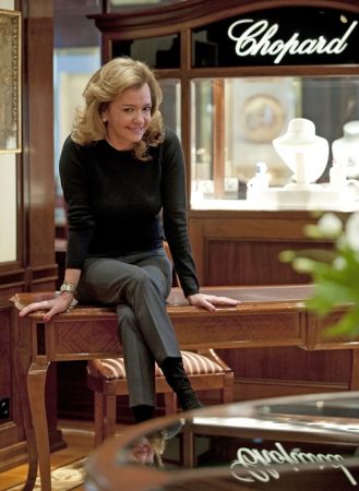 Chopard 聯合總裁暨創意總監Caroline Scheufele:「鑽石是我的最愛!我喜歡收藏由鑽石製成的各式珠寶作品,因為鑽石真的是女孩最好的朋友,不論它本身的款式、不論搭配什麼樣風格或顏色的衣著、出席哪種場合總是不會出錯!」