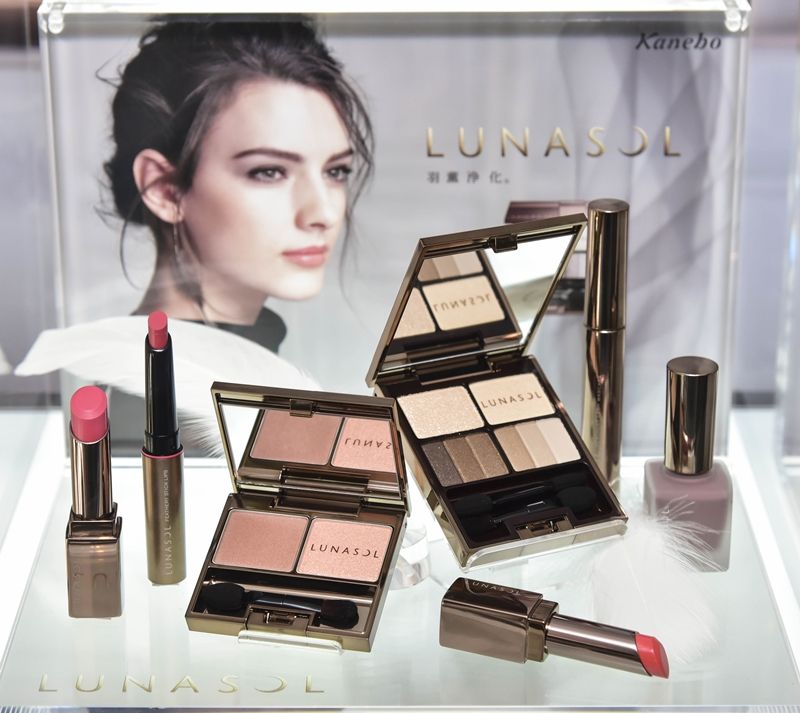 LUNASOL 2016羽薰淨化記者會產品展示
