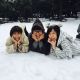 很難想像在非洲可以在雪地裡打滾吧?