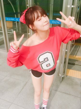 巨蟹座 6.21~7.21夏日中旬蟹座各式邀約、活動非常多,需要好好安排自己的時間哦!撇除各種娛樂活動之外,工作上像是多頭馬車不斷邁進,有不少事要努力,還有許多團體事務和活動要參與,雖然累卻能讓你收穫滿滿。只是人際間的來往與必須加入的活動,讓你免不了要跑來跑去,最好能讓自己隨時保持體力充沛。