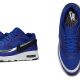 NIKE AIR MAX BW ULTRA LOTC將90年代的經典融合金屬藍色皮革,向稱霸倫敦田徑賽的傳奇運動員由衷致敬。