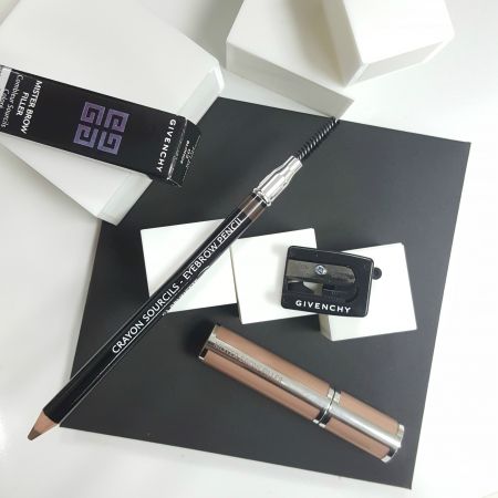 GIVENCHY自然眉粉筆#1咖啡棕,NT800GIVENCHY持色染眉膏#2奶茶棕色,NT800