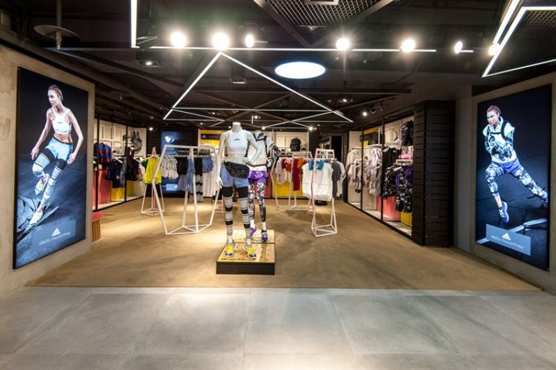adidas by Stella McCartney秋冬系列— 忠孝旗艦店 adidas by Stella McCartney專區