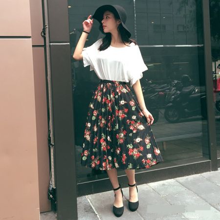 女裝輕便百摺裙(花紋)_NT$590