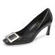 Roger Vivier 全球獨家黑色水蛇皮革跟鞋_$38,200