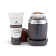 Clarisonic FIT音波淨膚儀專為男仕設計的黑色版本。