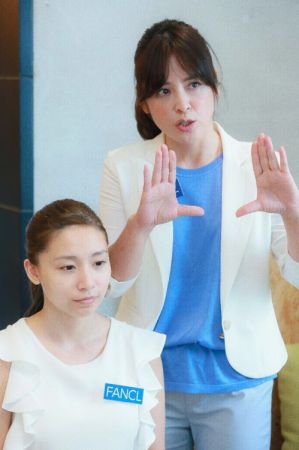 提拉按摩法
