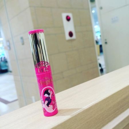 DHC迪士尼公主系列唇膏白雪公主款。