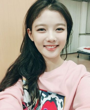 處女座 8.23~9.22處女座本週各方面狀態還算不錯,水星駐守可以讓你思慮更為清楚、精準,也能與旁人有很好的溝通聯結,唯一令人擔憂的就是暗藏在你內心的一些魔鬼,特別容易針對某些小事斤斤計較,例如情人只顧工作不顧你、長官只疼某些同事忽略你等,這些內心小劇場不但對事情沒有幫助,反而讓你容易對小事不開心。