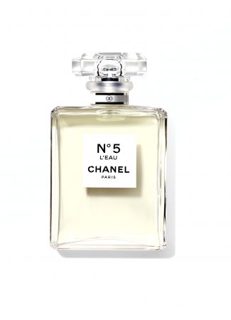 Chanel N°5 L'EAU清新晨露淡香水50ml,NT3,900、100ml,NT5,600
