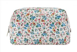 Cath Kidston小熊維尼聯名系列 - 化妝包$1480
