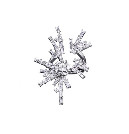TASAKI spirea 鑽石鉑金戒指 NT$541萬