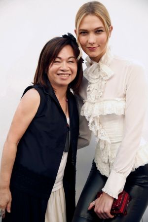 計總監王陳彩霞與超模Karlie Kloss