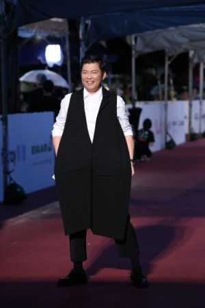 曾國城