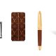 水晶墨水瓶、金色墨水、Monogram 筆袋、Sprit 滾珠筆,all by Louis Vuitton,NT42,000、NT1,700、NT15,300、NT36,000。