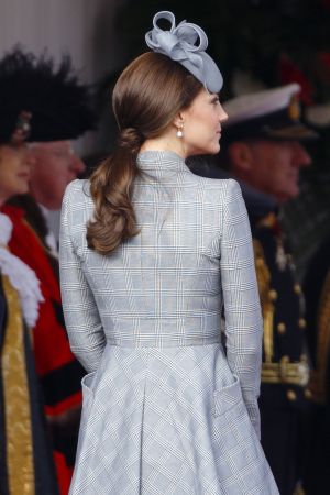 低長捲馬尾Kate Middleton