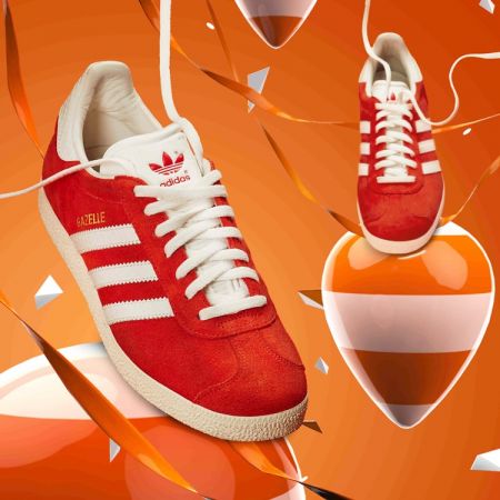 adidas Originals GAZELLE系列鞋款情境照(橘紅色-女款) NTD3,890