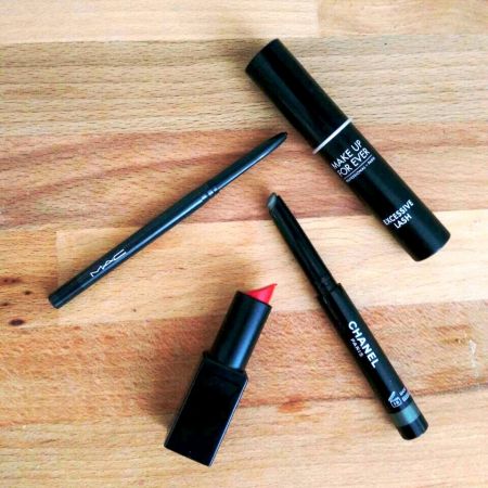 EXCESSIVE LASH龐克豐盈睫毛膏M.A.C寶萊塢防水眼線Nars 惹火唇膏#carmenChanel 時尚伸展台眼影筆 #197 橄欖金 (2016年6月時尚伸展台眼妝系列限量新品)