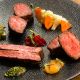 TK SEAFOOD & STEAK「和牛三式」包含美國蛇河農場「金牌極黑牛」、日式 A5 Pete Cabassi 紐約客牛排及澳式 M9+ Blackmore 肋眼牛排,每份8oz,售價$4,200+10%