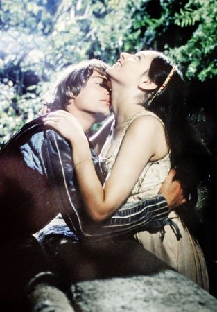 《殉情記》(Romeo and Juliet, 1968)李昂納懷汀、奧莉薇荷西