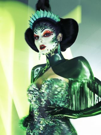 靈感來源:ALIEN QUEEN外星女王
