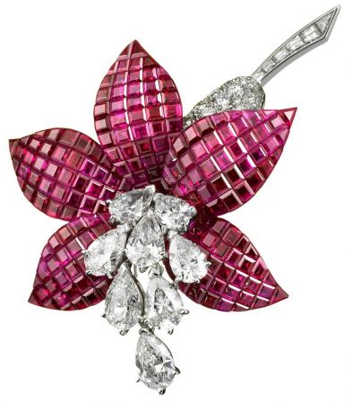 Mystery Setting 隱密式鑲嵌法,Van Cleef & Arpels