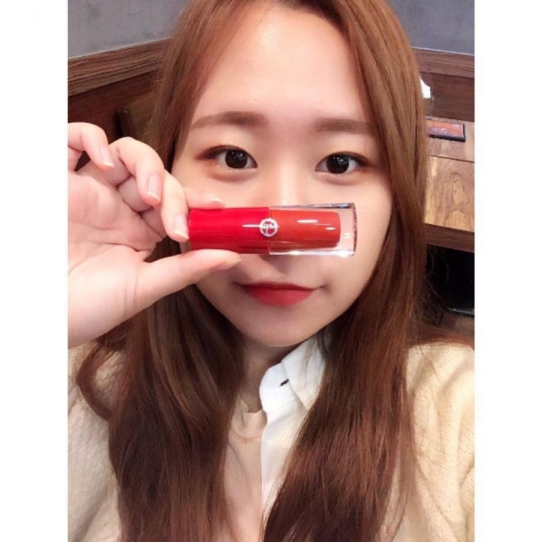近期在IG上,韓妞狂曬這支GA唇彩。(IG@jyjenniferh)