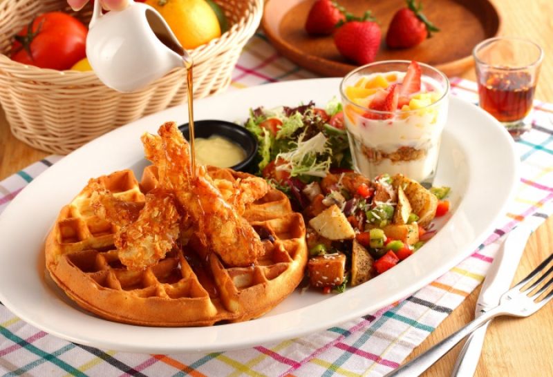 紐奧良雞肉鬆餅 Chicken & Waffles 售價NT$390