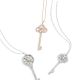 (左至右)Tiffany Keys 黃鑽與白鑽圓形萬花筒鑰匙鍊墜 價格店洽 Tiffany Keys 18K玫瑰金鑲鑽鳶尾花鑰匙鍊墜 NT$ 287,000Tiffany Keys Victoria 鉑金鑽石鑰匙鍊墜 NT$ 401,000