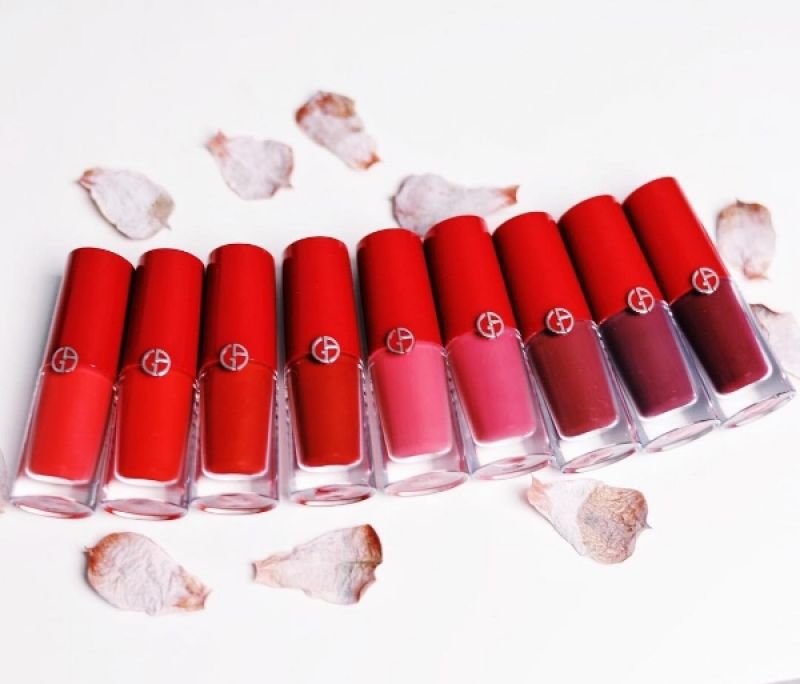 Giorgio Armani Lip Magnet色彩飽和鮮明。(IG@tashaggreen)