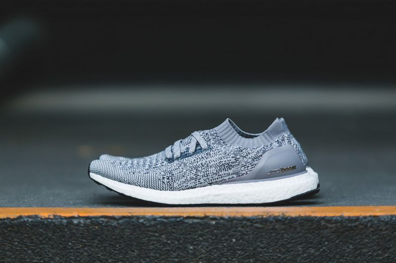 UltraBOOST Uncaged(BB3902灰)NT6,200
