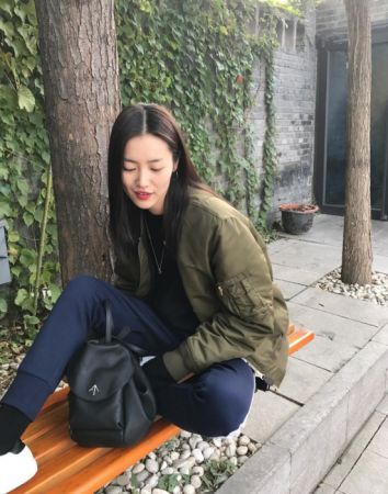 水瓶座 1.20~2.18瓶座這週各方面的運勢表現平平,但在水星的作弄下,其中工作和感情的溝通需要再加把勁,特別當心一言不和與情人發生爭執,或是草率的告白被打槍,表面上看起來嘻嘻哈哈的你其實這方面受到的打擊還滿大的。工作上進度掌控得宜,效率不錯,但較容易犯下許多的粗心小錯誤,別一昧求快而忽略了細節。