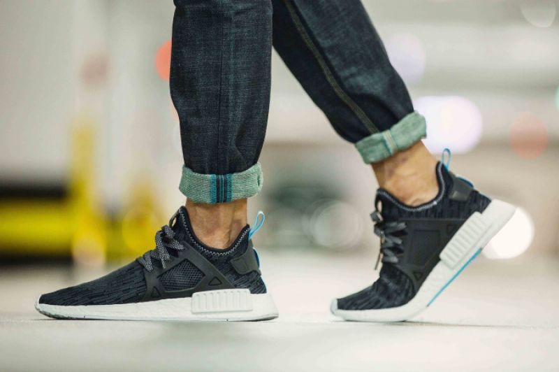 adidas Originals NMD XR1形象照NTD5,990 (男女鞋款)