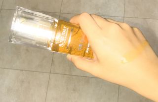 Tec Italy研發出一款內含八種天然油(夏威夷堅果、摩洛哥堅果、毛瑞櫚果、酪梨、橄欖、巴巴樹、巴西堅果、亞麻籽)成分的護髮油,其成份非常單純、穩定,內含豐富的胺基酸、維他命及抗氧化劑,有效滋養受損、乾燥髮質,並能讓頭髮及皮膚快速吸收不產生油膩感,尤其建議長、乾燥髮尾的人一定要擁有一瓶!