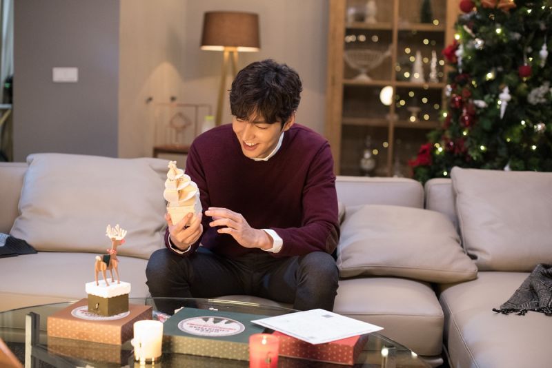 李敏鎬組裝innisfree 2016 DIY聖誕音樂盒