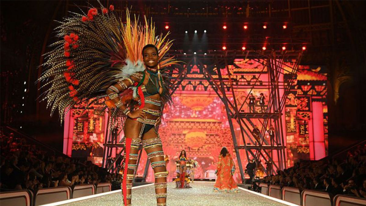 辣翻天!Victoria’s Secret 2016巴黎大秀超性感造型特輯