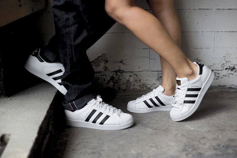 adidas Originals 人氣經典鞋款Superstar NTD3,090