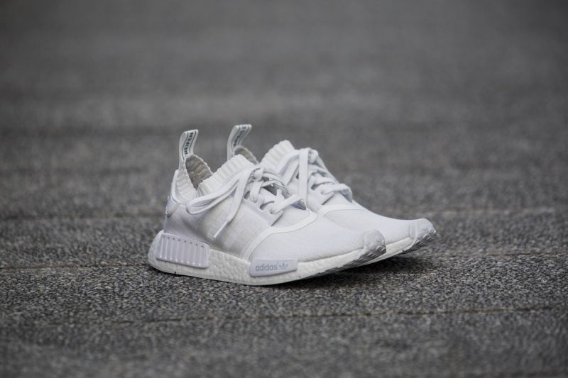 NMD_R1 PK 經典全白款 / NT. 6,800