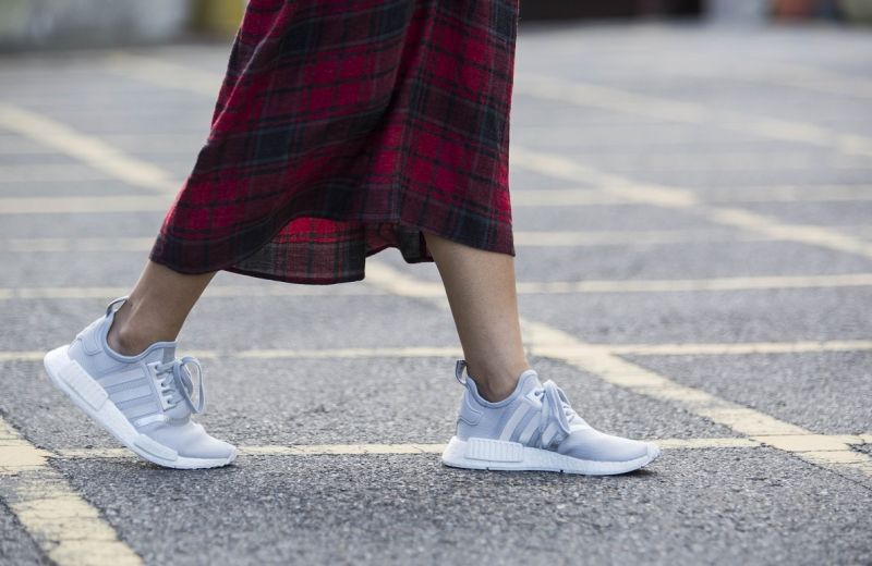 NMD_R1 質感高級灰 / NT. 5,290