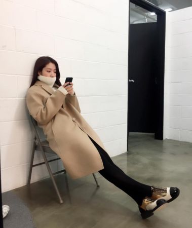 水瓶座 1.20~2.18這週儘管承接了來自水逆的壓力,但運勢在金木的良角下,具有轉運的洪荒之力,可說是運勢不減反升,然而忙碌是不可避免的,不過滾動的石頭不生胎,有忙就會有收穫,你在工作或財運上會有源源不斷到來的好機會等著你去爭取,因此Hold住你的熱情是很重要的,下半個月自然會有讓你喘息的空間。